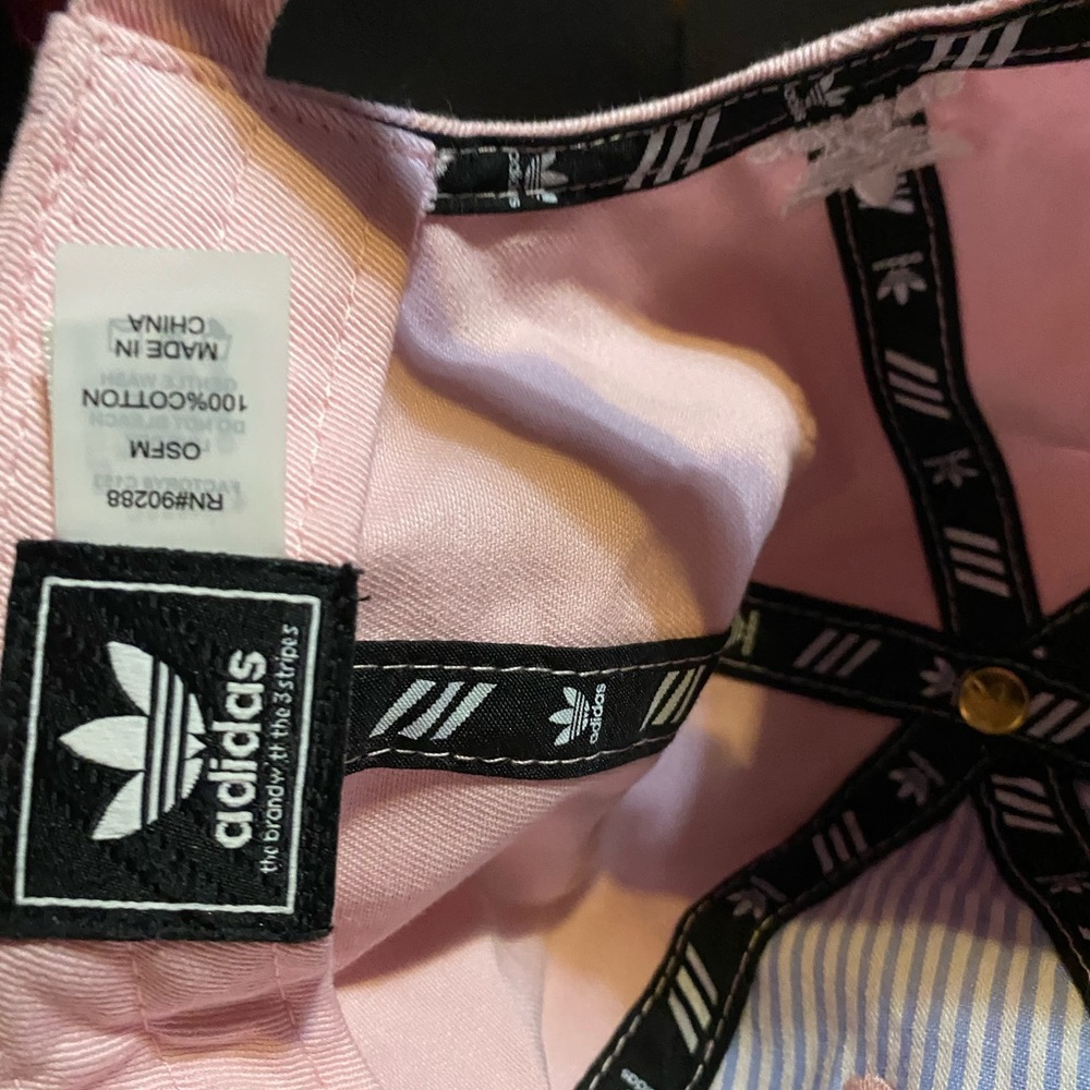 Addidas pink hat - Picture 3 of 3